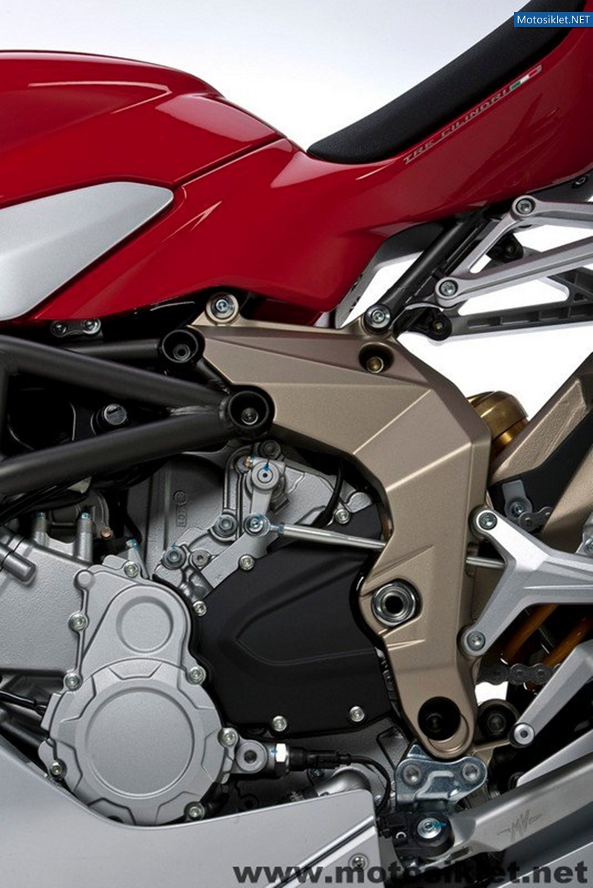 MV-Agusta-F3-021