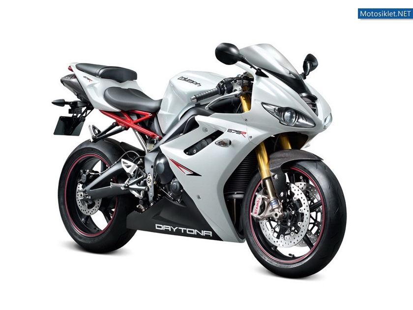 Triumph-Daytona-675R-2011-004