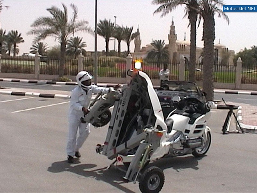 Honda-Goldwing-Araba-Cekicisi-006