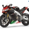 Aprilia-RSV4-Factory-SPRC-SE-2011-002