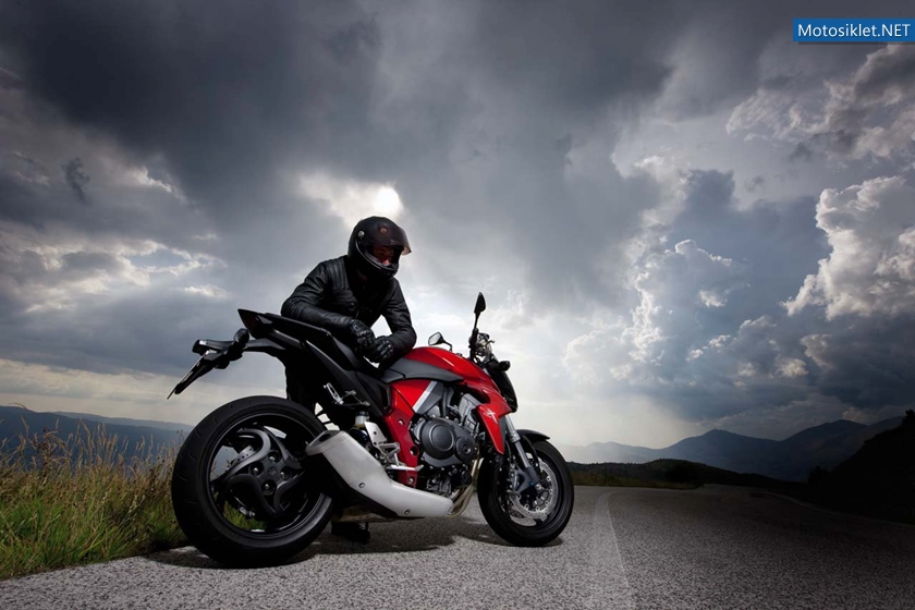 Honda-CB1000R-004