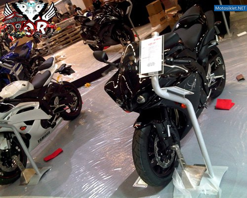 2010-INTERMOT-Motosiklet-Fuari-046