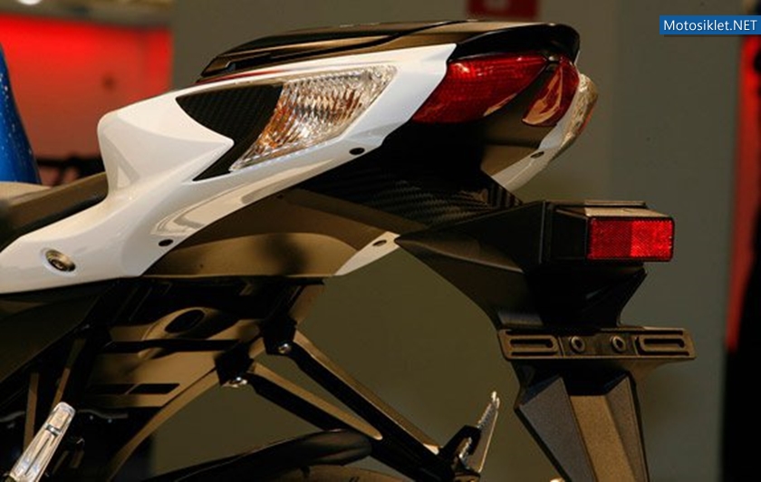 2010-INTERMOT-Motosiklet-Fuari-056