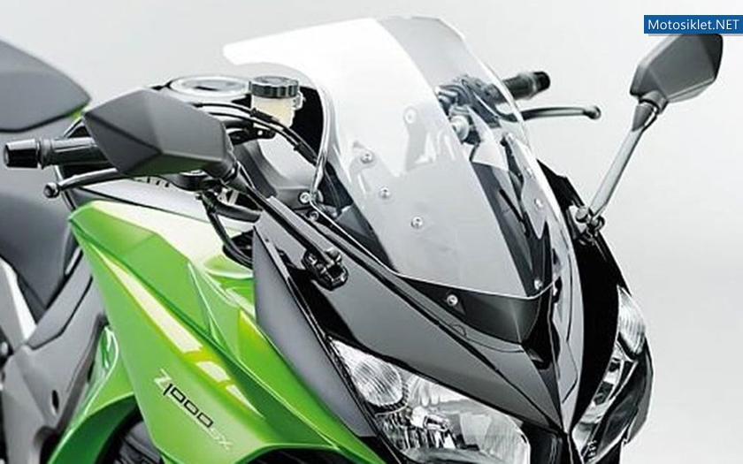 Kawasaki-2011-Z1000SX-001