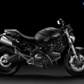 Ducati-Monster-696veStreetfighter-005