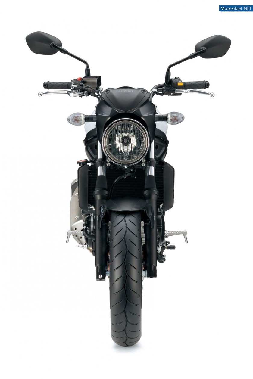 005_suzuki_sv_650t_2015