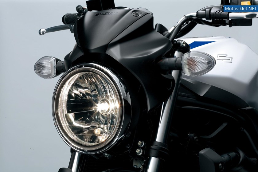 017_suzuki_sv_650t_2015