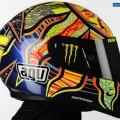 En-guzel-Valentino-Rossi-Kaski-Hangis-001