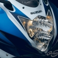 Suzuki-GSX-R600Suzuki-GSX-R-750-2011-002