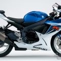 Suzuki-GSX-R600Suzuki-GSX-R-750-2011-003