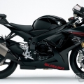 Suzuki-GSX-R600Suzuki-GSX-R-750-2011-005