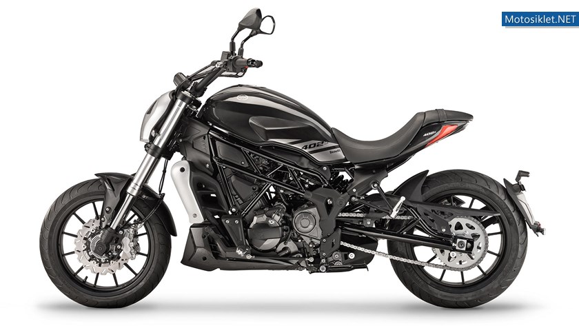 benelli-402-s-2018-2