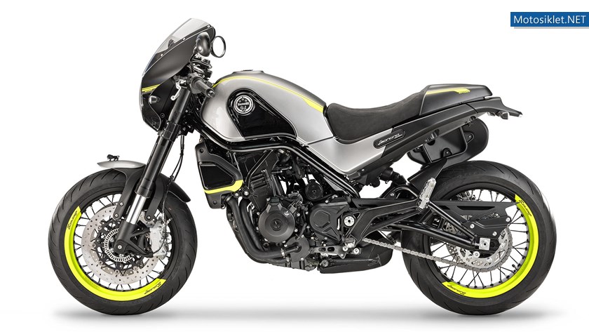 benelli-leoncino-500-sport-2018-2
