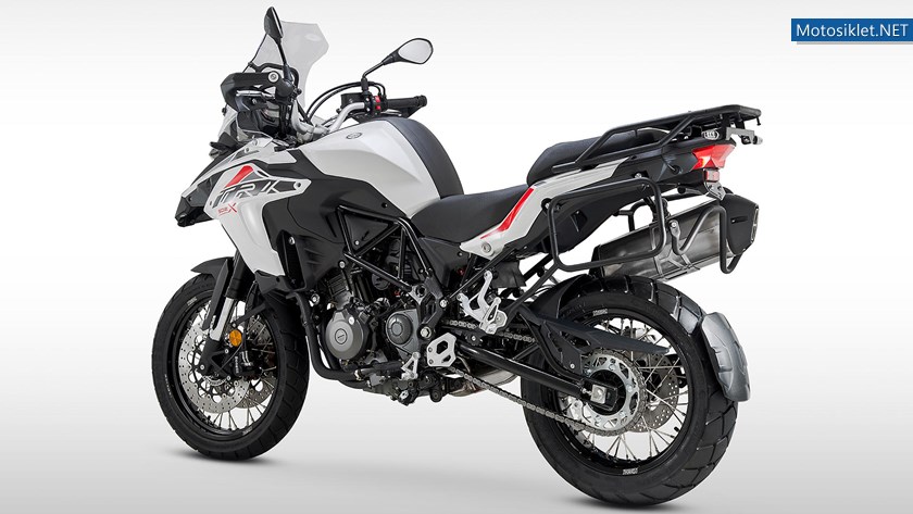 benelli-trk-502-x-2018-4
