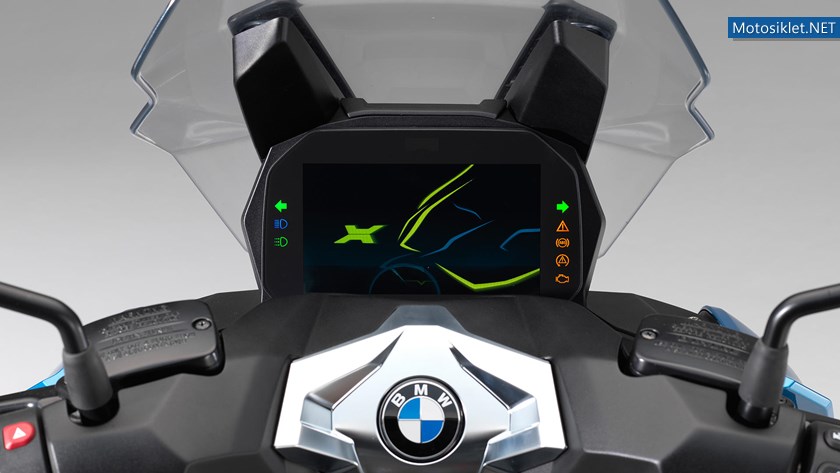 bmw-c-400-x-2018-12