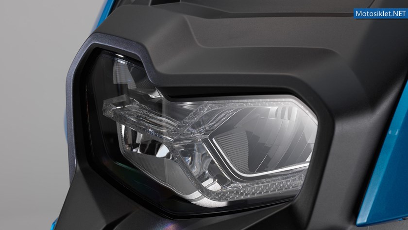 bmw-c-400-x-2018-15