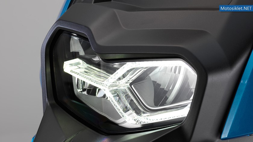 bmw-c-400-x-2018-16