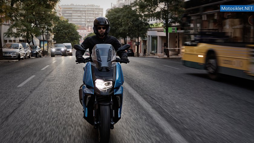 bmw-c-400-x-2018-22