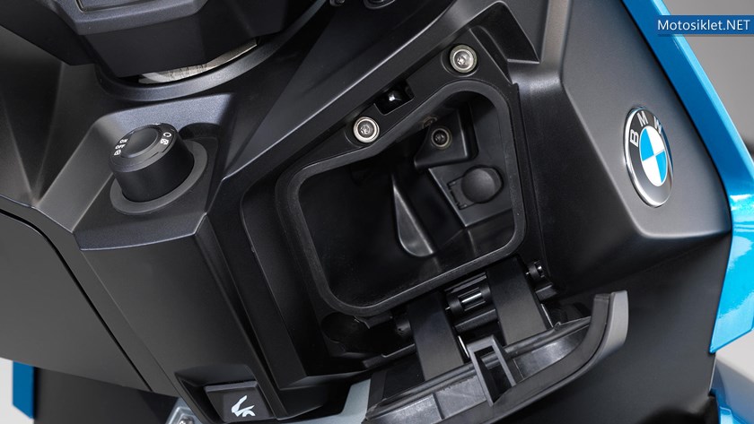 bmw-c-400-x-2018-6