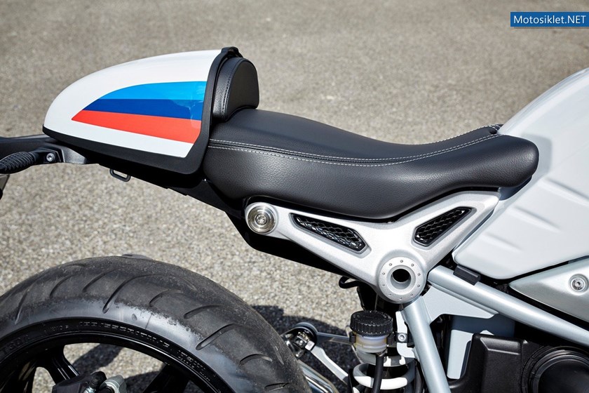 bmw-r-ninet-racer-e-pure-2017_39