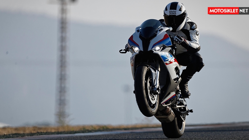 130-bmw-s-1000-rr-2019jpg