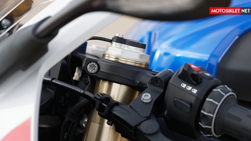 340-bmw-s-1000-rr-2019jpg
