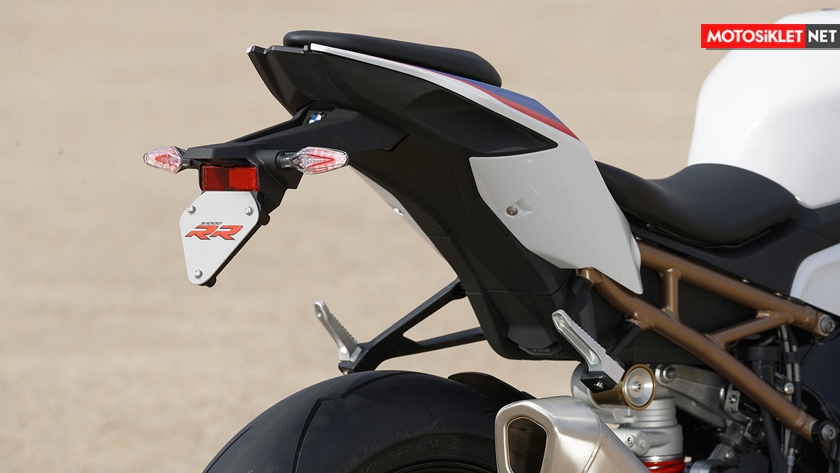 390-bmw-s-1000-rr-2019jpg