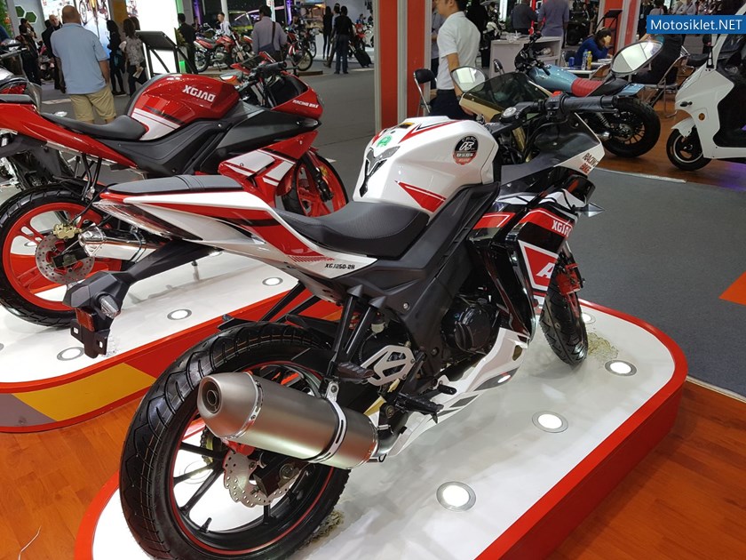 China-International-Motorcycle-Fair-0015