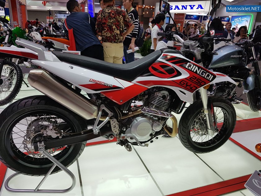 China-International-Motorcycle-Fair-0035