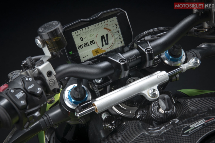 2023-ducati-streetfighter-v4-lamborghini-19