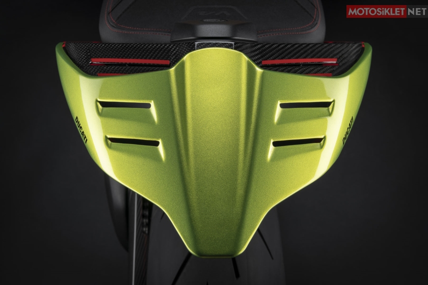 2023-ducati-streetfighter-v4-lamborghini-20