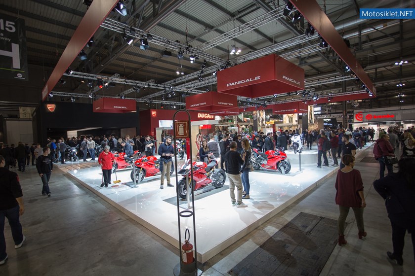ducati-milan-motosiklet-fuari-2015_3