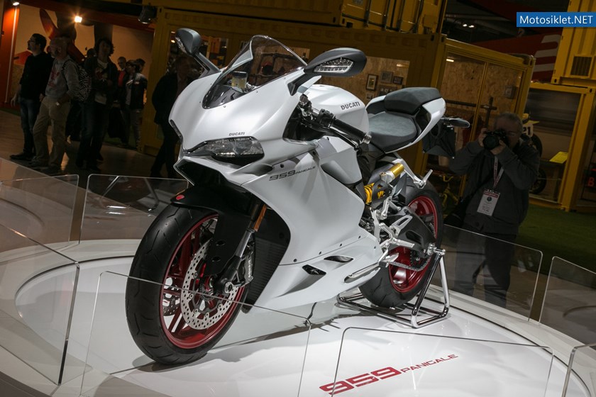 ducati-milan-motosiklet-fuari-2015_33
