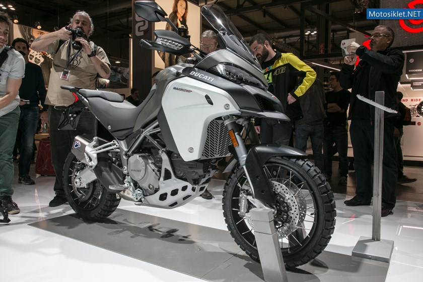 ducati-milan-motosiklet-fuari-2015_59