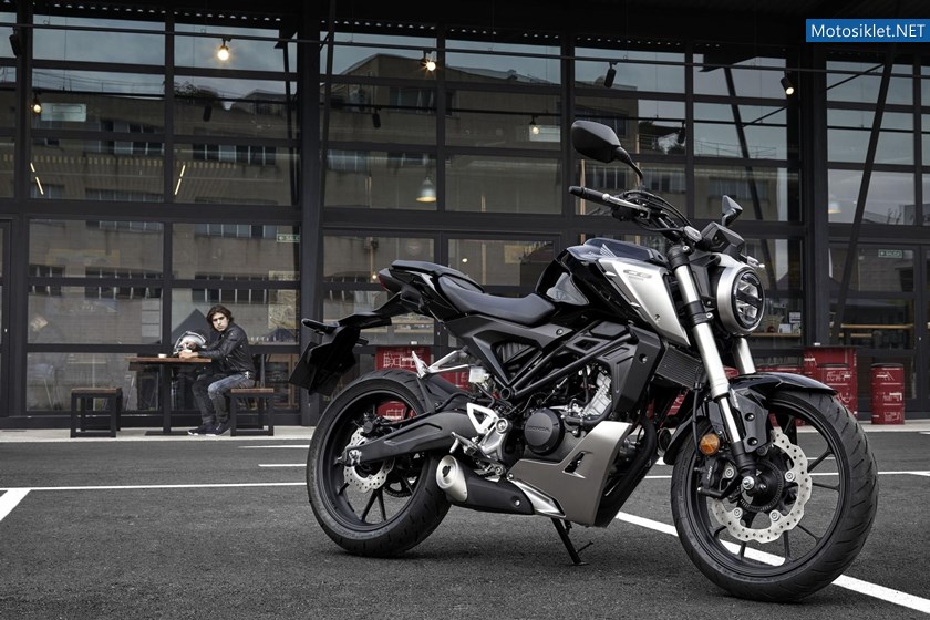 honda-cb125r-2018-11