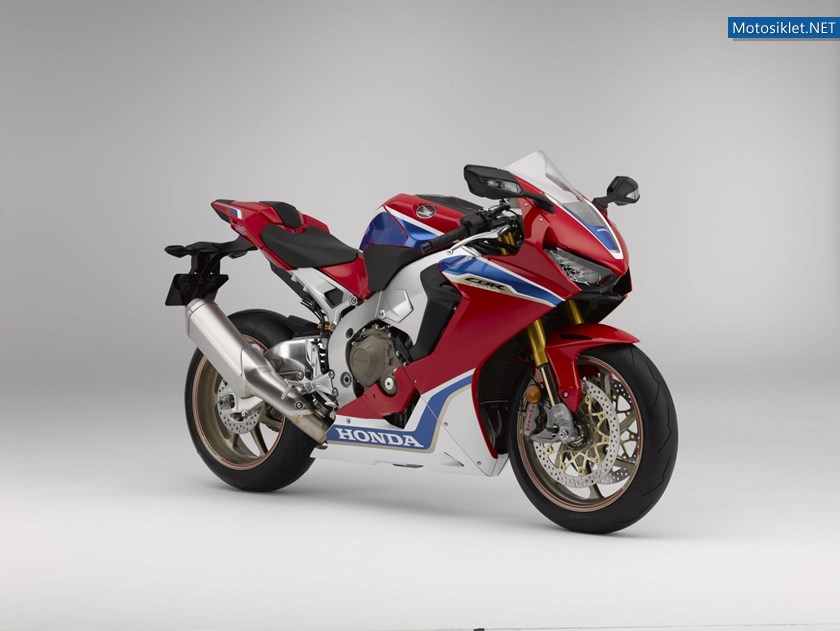 honda-cbr1000rr-2017002