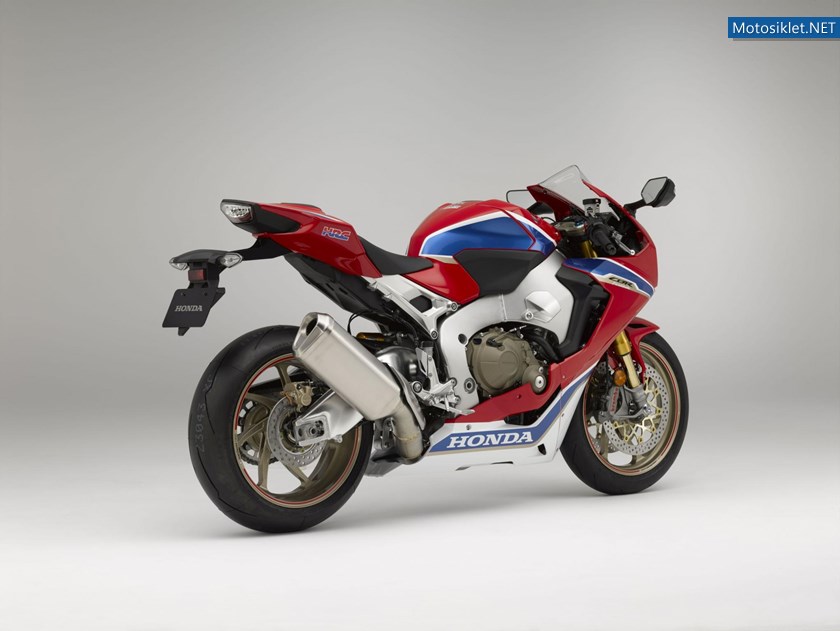 honda-cbr1000rr-2017004
