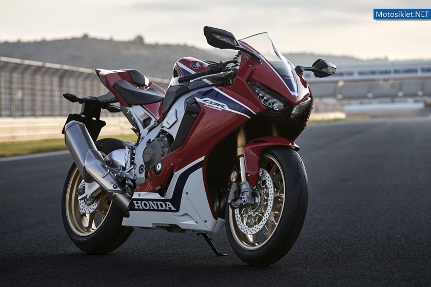 honda-cbr1000rr-201795180-1