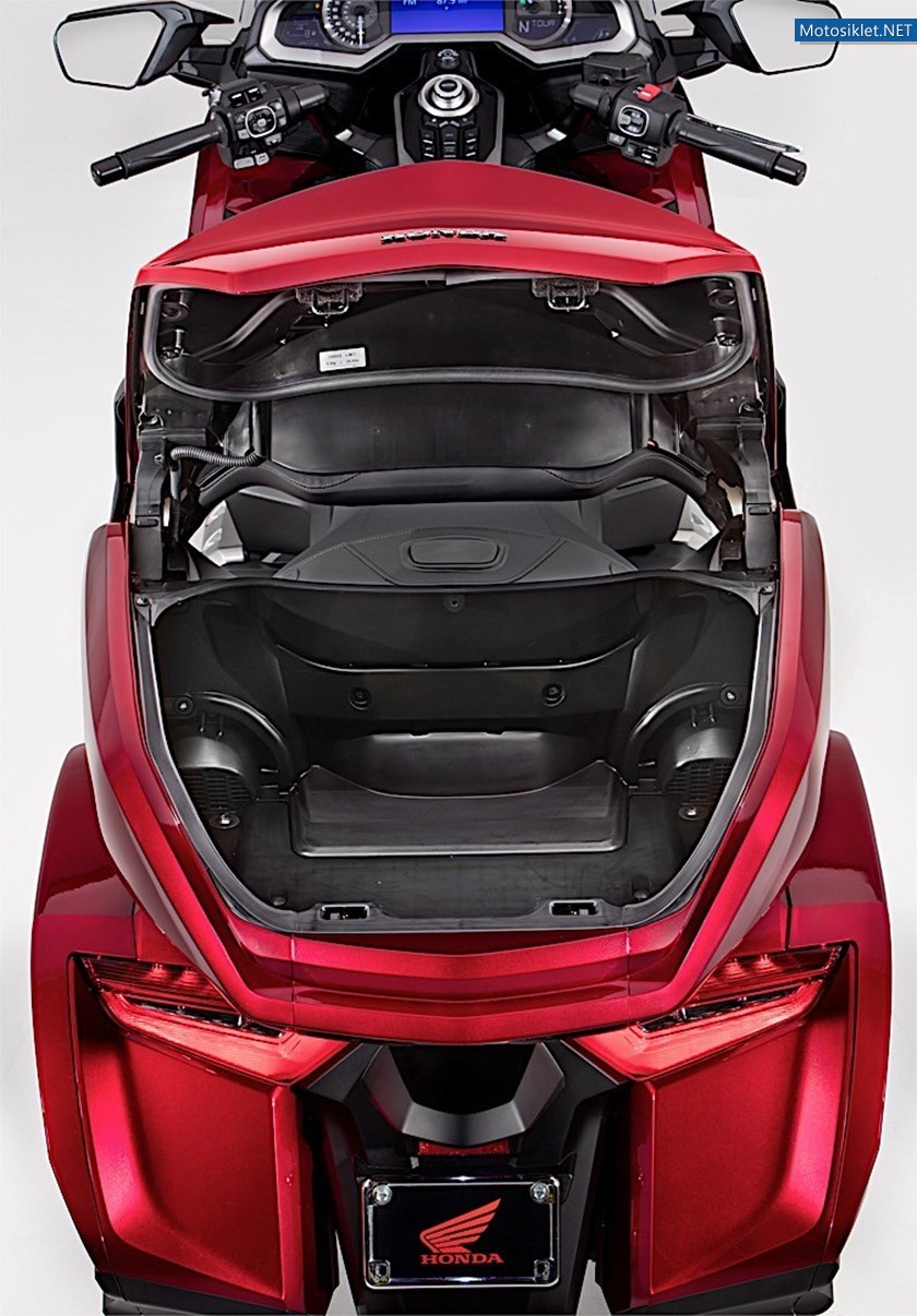 Honda-Gold-Wing-2018-09