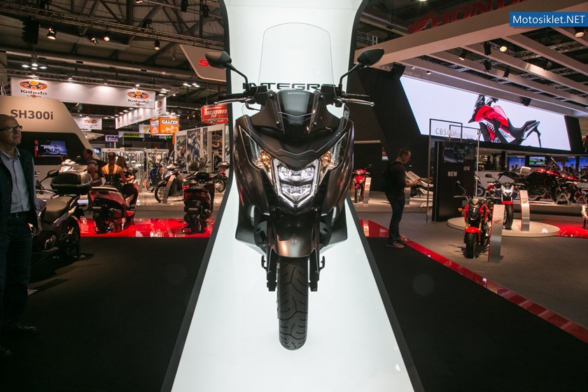 milan-motosiklet-fuari-2015-honda_66