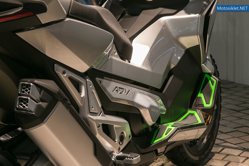 milan-motosiklet-fuari-2015-honda_71