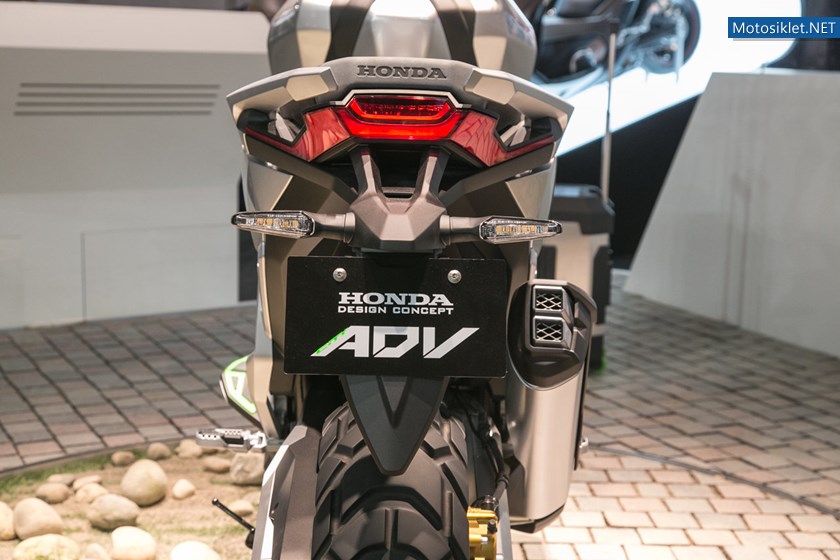 milan-motosiklet-fuari-2015-honda_73