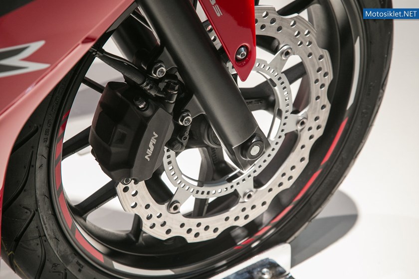 milan-motosiklet-fuari-2015-honda_86