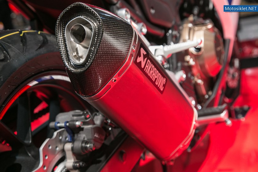 milan-motosiklet-fuari-2015-honda_88