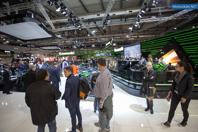 kawasaki-milan-motosiklet-fuari-2015_4