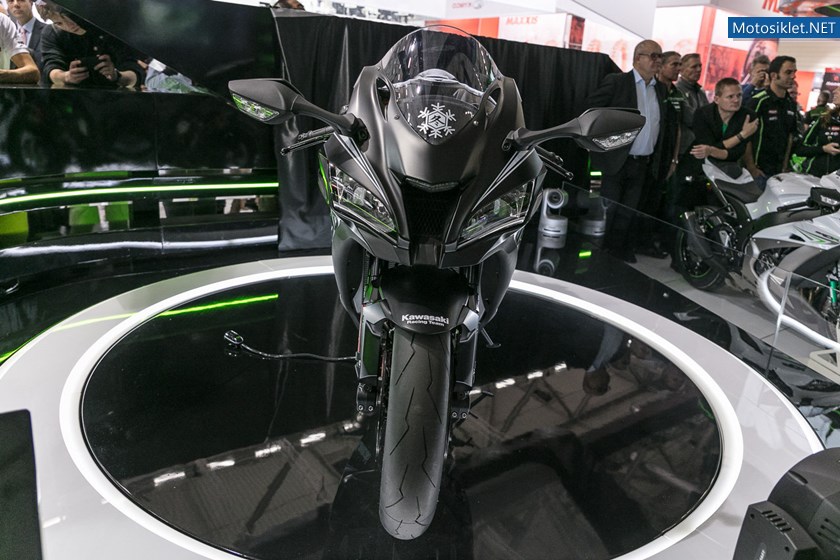 stand-kawasaki-a-intermot-2016_14