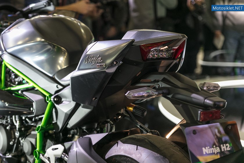 stand-kawasaki-a-intermot-2016_25