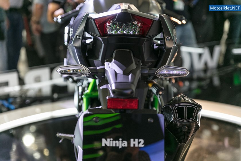 stand-kawasaki-a-intermot-2016_26