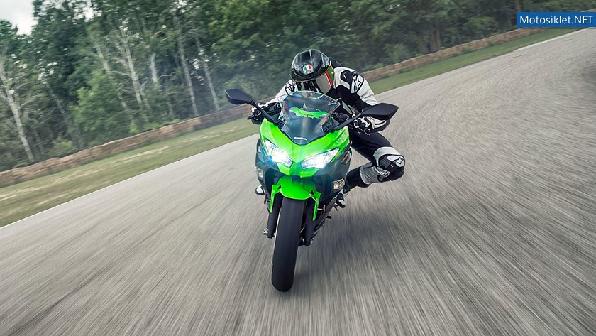 kawasaki-ninja-400-2018-13