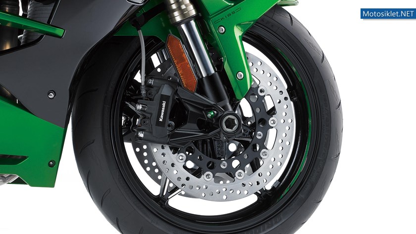 kawasaki-ninja-h2-sx-se2018-18